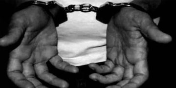 വ്യാജ ബോംബ് ധരിച്ച് ബാങ്ക് കൊള്ളയടിക്കാന്‍ ശ്രമിച്ച യുവാവ് പിടിയില്‍