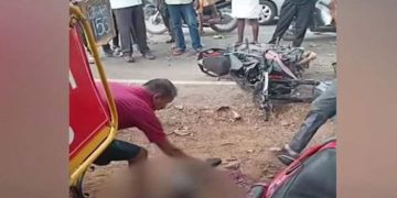 ബൈക്ക് ലോറിയിലിടിച്ചു ; കോട്ടയത്ത് 3 യുവാക്കൾക്ക് ദാരുണാന്ത്യം