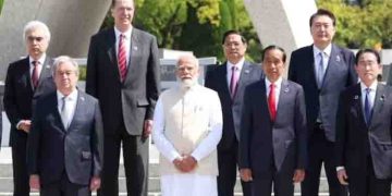 ജി 7 ഉച്ചകോടിയിൽ പ്ലാസ്റ്റിക് കുപ്പികൾ റീസൈക്കിൾ ചെയ്ത് നിർമ്മിച്ച ജാക്കറ്റ് ധരിച്ച് മോദി