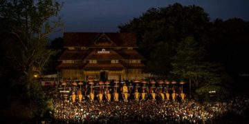 മോദി കാ മൻകി ബാത്ത്‌ ചതിച്ചു; തൃശൂർ പൂരം ലൈവ് ഒഴിവാക്കി