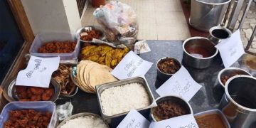 ചോറും ചിക്കനും ബീഫും പഴയത്; പിറവത്ത് 8 ഹോട്ടലുകൾക്ക് നോട്ടിസ്, പിഴ ഈടാക്കും