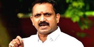 പിണറായി വിജയനും 20 മന്ത്രിമാരും ചേർന്ന് കേരളത്തെ കൊള്ളയടിക്കുന്നു – കെ.സുരേന്ദ്രൻ