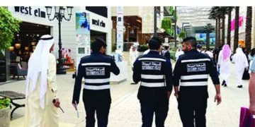 1.30 ലക്ഷം പ്രവാസികള്‍ക്കെതിരെ നടപടിയടുക്കാന്‍ പ്രത്യേക കമ്മിറ്റി രൂപീകരിക്കുന്നു