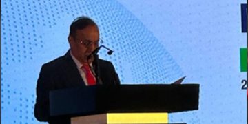 കേരളത്തില്‍ നിക്ഷേപം നടത്തുന്ന അമേരിക്കന്‍ മലയാളികള്‍ക്ക് സാമ്പത്തിക സഹകരണം വാഗ്ദാനം ചെയ്ത് രവി പിള്ള