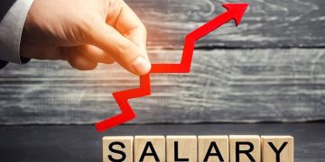 ഫുഡ് ഡെലിവറി ജീവനക്കാർക്ക് മിനിമം വേതനവുമായി ന്യൂയോർക്ക്