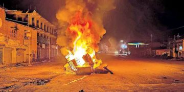 മണിപ്പുർ അക്രമം: പ്രധാനമന്ത്രി മൗനംവെടിയണമെന്ന് ആവശ്യപ്പെട്ട് പ്രതിപക്ഷത്തിന്റെ കത്ത്