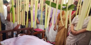 മകളുടെ വിവാഹപന്തലിൽ അച്ഛന്‍റെ മൃതദേഹം ; കണ്ണീരോടെ നാട് രാജുവിന് വിട ചൊല്ലി