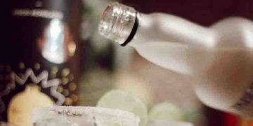 ലോകത്തിലെ ഏറ്റവും ആഡംബര വോഡ്ക, വില  30 കോടി!