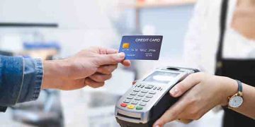 ഇന്ത്യയിലെ ക്രെഡിറ്റ് കാർഡിലെ കടം 2 ലക്ഷം കോടിക്ക് മുകളിൽ; ആശങ്ക വേണ്ടെന്ന് ബാങ്കുകൾ