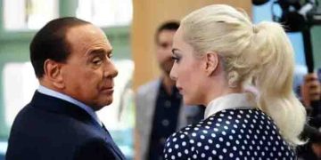 ഒടുവിലെ കാമുകി, 33കാരിക്ക് 906 കോടിയുടെ സമ്പാദ്യം നീക്കി വച്ച് ഇറ്റലിയുടെ മുന്‍ പ്രധാനമന്ത്രി