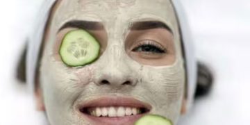 മുഖത്തെ കരുവാളിപ്പ് അകറ്റാൻ സഹായിക്കുന്ന മൂന്ന് തരം ഫേസ് പാക്കുകൾ