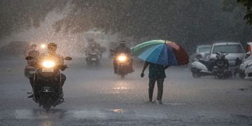 മഴ ; കണ്ണൂരില്‍ നാളെയും വിദ്യാലയങ്ങള്‍ക്ക് അവധി