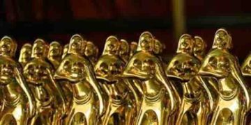 സംസ്ഥാന സംസ്ഥാന ചലച്ചിത്ര അവാർഡ് പ്രഖ്യാപനം മാറ്റിവച്ചു