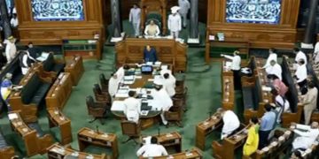 പ്രതിപക്ഷ പ്രതിഷേധത്തിനിടെ ഡേറ്റ സംരക്ഷണ ബിൽ ലോക്സഭ പാസാക്കി