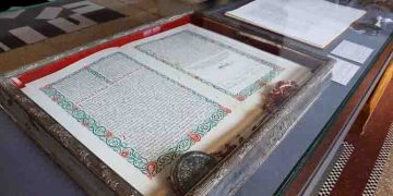 പൊതുസ്ഥലത്ത് ബൈബിളും ഖുറാനും തോറയും കത്തിച്ചാല്‍ അകത്താവും, ബില്ലുമായി ഡെന്‍മാര്‍ക്ക്