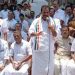 തിരുവോണനാളിൽ സെക്രട്ടേറിയറ്റ് നടയിൽ കൊടിക്കുന്നിലിന്റെ ‘പട്ടിണിക്കഞ്ഞി’ സത്യഗ്രഹം