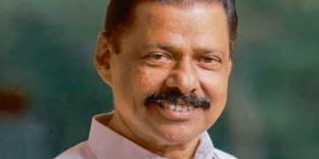 കുഴൽനാടൻ പൂർണ്ണമായും പ്രതിക്കൂട്ടിൽ; ജനങ്ങളെ വഴിതെറ്റിക്കാൻ യുഡിഎഫ് വ്യാജ ആരോപണങ്ങൾ അഴിച്ചുവിടുന്നു: എം വി ​ഗോവിന്ദൻ