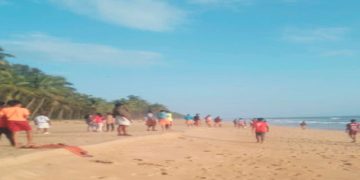 യുവാക്കളുടെ മരണം ; ദു:ഖസാന്ദ്രമായി തൈക്കടപ്പുറം തീരമേഖല