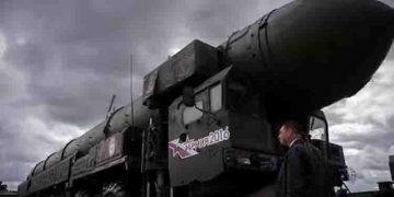 ഭൂമിയുടെ 2 ധ്രുവങ്ങളിലും എത്തുന്ന പ്രഹരശേഷി, റഷ്യന്‍ സേനാ വിന്യാസത്തില്‍ ഇടം പിടിച്ച് ‘സാത്താന്‍ 2’