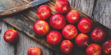 പതിവായി ആപ്പിള്‍ കഴിക്കുന്നത് എന്തുകൊണ്ട് ആരോഗ്യത്തിന് നല്ലത്?