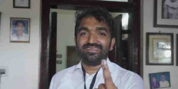 വിജയമുറപ്പിച്ച് ചാണ്ടി ഉമ്മൻ; ലീഡ് 20,000 കടന്നു