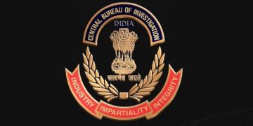 സിബിഐ അന്വേഷണം അട്ടിമറിച്ചു ; സോളാർ പീഡനക്കേസിൽ കേന്ദ്ര ആഭ്യന്തര മന്ത്രാലയത്തെ സമീപിച്ച് പരാതിക്കാരി