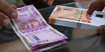 ആശ്വാസം ; 2000 രൂപ നോട്ട് മാറിയെടുക്കാൻ സമയം നീട്ടി