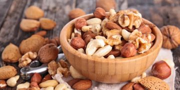 രക്തത്തിലെ പഞ്ചസാരയുടെ അളവ് കുറയ്ക്കാന്‍ കഴിക്കാം ഈ നട്സുകള്‍