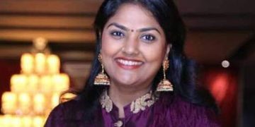 വീടിന്‍റെ ആധാരം അടക്കം മോഷണം പോയി; പൊലീസില്‍ പരാതിയുമായി നടി നിരോഷ