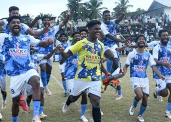 സീനിയര്‍ ഫുട്‌ബോള്‍ കിരീടം തൃശൂരിന്