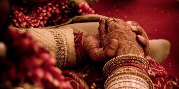 സ്ത്രീധനത്തോട് ആർത്തി, ഭാര്യയെ ഒഴിവാക്കാൻ ശ്രമം, യുവാവിനെതിരെ പരാതി