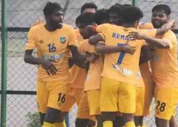 സന്തോഷ് ട്രോഫിയിൽ ഗോൾ മഴ പെയ്യിച്ച് കേരളം; ജമ്മു കശ്മീരിനെ ഒന്നിനെതിരേ ആറു ഗോളുകൾക്ക് പരാജയപ്പെടുത്തി