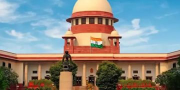 ബോംബെ ഹൈകോടതി ചീഫ് ജസ്റ്റിസിന്റെ സത്യപ്രതിജ്ഞ അപൂർണമെന്ന് ഹരജി; പരാതിക്കാരന് അഞ്ചുലക്ഷം രൂപ പിഴയിട്ട് സുപ്രീംകോടതി