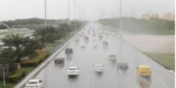 ഒമാനിൽ പലയിടത്തും മഴ: ജാഗ്രത നിർദ്ദേശവുമായി പൊലീസ്