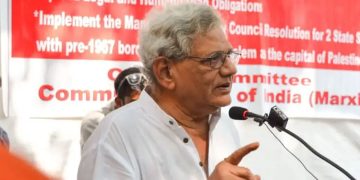 ഫോൺ ചോർത്തൽ മൗലിക അവകാശങ്ങളുടെ ലംഘനം; പ്രധാനമന്ത്രിക്ക്‌ കത്തയച്ചു: സീതാറാം യെച്ചൂരി