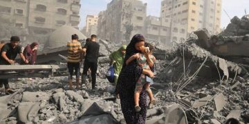 ഇസ്രയേൽ ആക്രമണം ; ഭക്ഷണവും കുടിവെള്ളവും വൈദ്യുതിയും ഇല്ലാതെ ഗാസയിൽ ജനം ദുരിതത്തിൽ