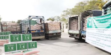 അ​ഫ്​​ഗാ​ൻ ഭൂ​ക​മ്പം: ദു​രി​ത​ബാ​ധി​ത​ർ​ക്ക്​ സൗ​ദി ആ​ദ്യ​ഘ​ട്ട സ​ഹാ​യ​മെ​ത്തി​ച്ചു