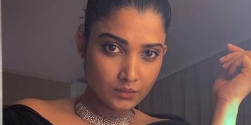 ‘അപരിചിതരോട് ഇടപഴകുന്ന കാര്യത്തിൽ പരിധിയുണ്ട്, അത് ലംഘിക്കപ്പെട്ടു’: വിവരിച്ച് ദിവ്യപ്രഭ