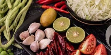 ചെറുനാരങ്ങയും വെളുത്തുള്ളിയും ഇഞ്ചിയുമെല്ലാം നിങ്ങള്‍ക്ക് നല്‍കുന്നൊരു ഗുണം…