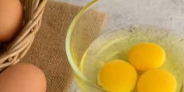 മുടി വളരും കരുത്തോടെ ; മുട്ട ഇങ്ങനെ ഉപയോ​ഗിച്ച് നോക്കൂ