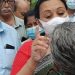 ‘വിഷമിക്കേണ്ട ഞങ്ങളെല്ലാമുണ്ട് ‘; ലീലാമ്മയ്ക്ക് കണ്ണിന്റെ ശസ്ത്രക്രിയ ഉറപ്പാക്കി മന്ത്രി വീണാ ജോർജ്
