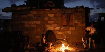 മണിക്കൂറുകൾക്കുള്ളിൽ ഗസ്സ പൂർണമായും ഇരുട്ടിലാകുമെന്ന് മുന്നറിയിപ്പ്