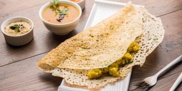 പ്രഭാതഭക്ഷണത്തിന് റവ ദോശ ആയാലോ ? ഈസിയായി തയ്യാറാക്കാം