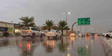 മഴയ്ക്കും മിന്നലിനും സാധ്യത; ജനങ്ങള്‍ക്ക് മുന്നറിയിപ്പ് നല്‍കി സൗദി കാലാവസ്ഥ നിരീക്ഷണ കേന്ദ്രം