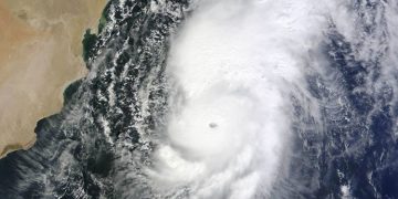 അറബിക്കടലിൽ ‘തേജ്’ ചുഴലിക്കാറ്റ് ; ഒമാൻ-യെമൻ തീരത്തേക്കെന്ന് സൂചന