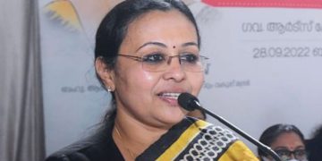 ശ്രുതിതരംഗം പദ്ധതിയിൽ ആശങ്ക വേണ്ടെന്ന് ആരോഗ്യമന്ത്രി