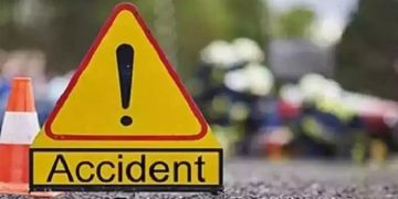 മലപ്പുറത്ത് സ്വകാര്യ ബസും കാറും കൂട്ടിയിടിച്ചു ; എട്ട് പേർക്ക് പരുക്ക്