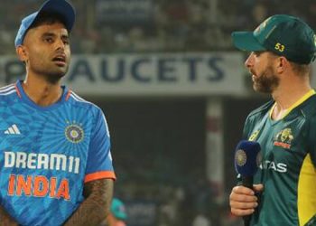 കാര്യവട്ടത്ത് ഇന്ത്യക്ക് ടോസ് നഷ്ടം ; രണ്ട് മാറ്റവുമായി ഓസീസ്