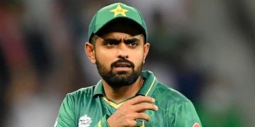 പാകിസ്താൻ ക്രിക്കറ്റ് ടീം ക്യാപ്റ്റൻ സ്ഥാനം രാജിവെച്ച് ബാബർ അസം