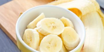 വാഴപ്പഴത്തിനൊപ്പം ഈ അഞ്ച് ഭക്ഷണങ്ങള്‍ കഴിക്കരുതേ